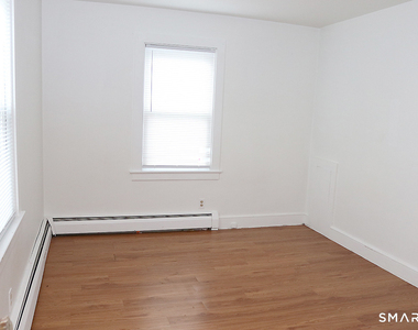94 Wadhams Avenue - Photo Thumbnail 10