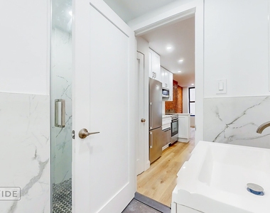 93 Clinton Street - Photo Thumbnail 4