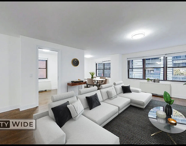 96 Fifth Avenue - Photo Thumbnail 1