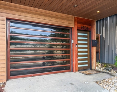 1926 Josephine St - Photo Thumbnail 41