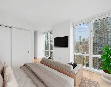 605 West 42nd Street - Photo Thumbnail 1