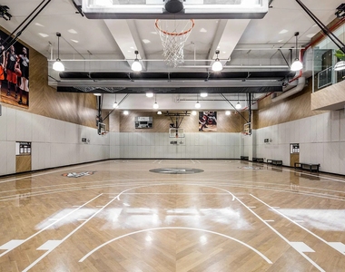 605 West 42nd Street - Photo Thumbnail 11