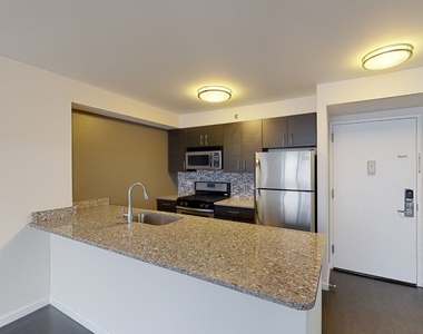 120 W. 21st - Photo Thumbnail 1