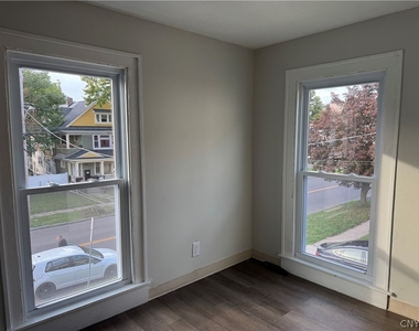 604 Court Street - Photo Thumbnail 20