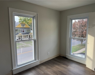 604 Court Street - Photo Thumbnail 21