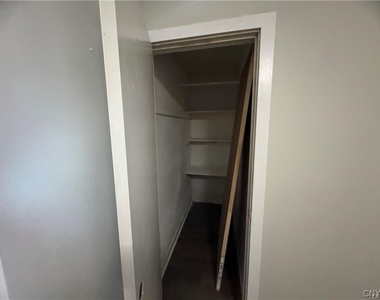 604 Court Street - Photo Thumbnail 6