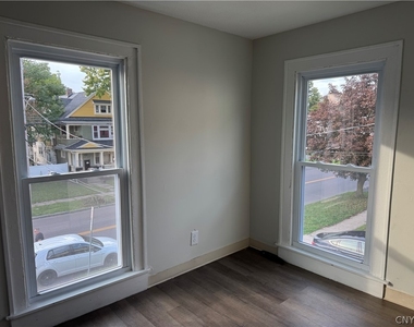 604 Court Street - Photo Thumbnail 19