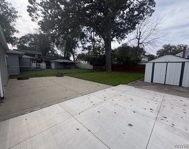 548 77th Street - Photo Thumbnail 18