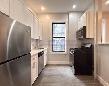 573 West 159th Street - Photo Thumbnail 2