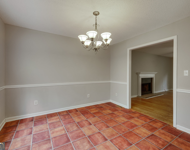 555 Snapfinger Drive - Photo Thumbnail 15