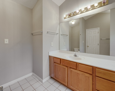 555 Snapfinger Drive - Photo Thumbnail 32