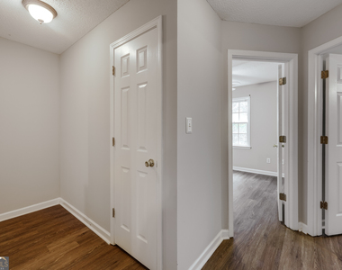 555 Snapfinger Drive - Photo Thumbnail 22