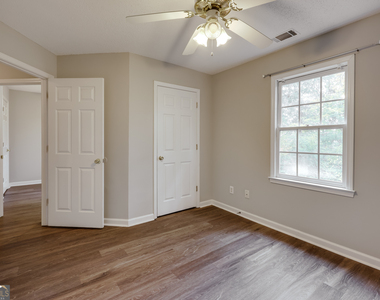 555 Snapfinger Drive - Photo Thumbnail 36