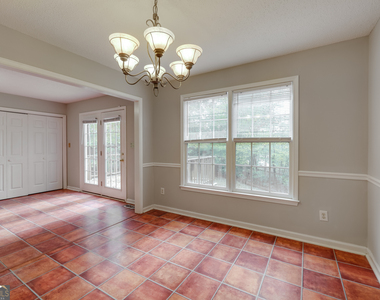 555 Snapfinger Drive - Photo Thumbnail 7