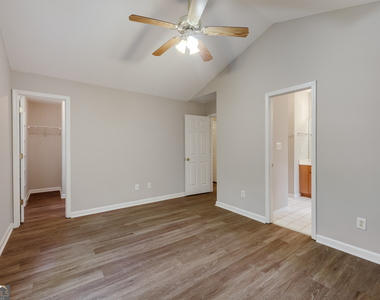 555 Snapfinger Drive - Photo Thumbnail 27