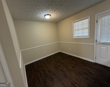 519 Lawson Street - Photo Thumbnail 16