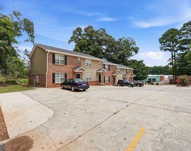 519 Lawson Street - Photo Thumbnail 5