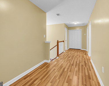 270 Brook Hollow Drive - Photo Thumbnail 16