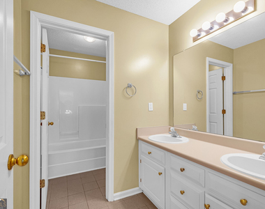 270 Brook Hollow Drive - Photo Thumbnail 20
