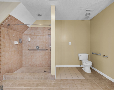 270 Brook Hollow Drive - Photo Thumbnail 26