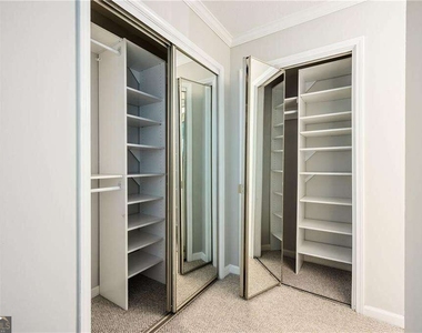 4303 Pine Heights Drive Ne - Photo Thumbnail 15