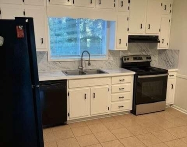 5921 Kay Drive - Photo Thumbnail 6