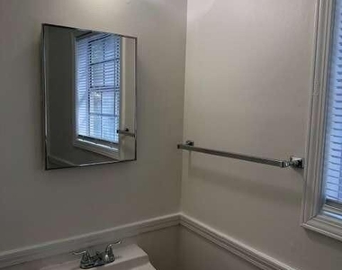 5921 Kay Drive - Photo Thumbnail 3
