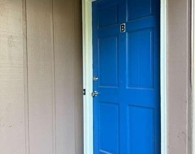 5921 Kay Drive - Photo Thumbnail 1