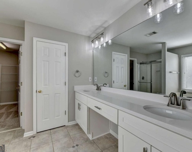 7470 Brookwood Way - Photo Thumbnail 39