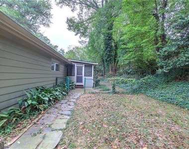 1990 Glenroy Place Se - Photo Thumbnail 34