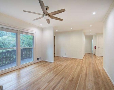 1990 Glenroy Place Se - Photo Thumbnail 11
