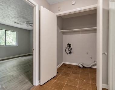 800 Durham Crossing - Photo Thumbnail 12