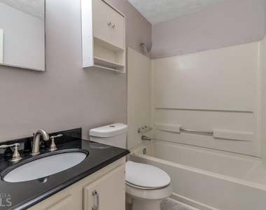 800 Durham Crossing - Photo Thumbnail 8