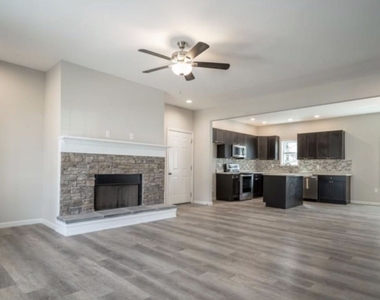 2446 Remington Drive - Photo Thumbnail 4