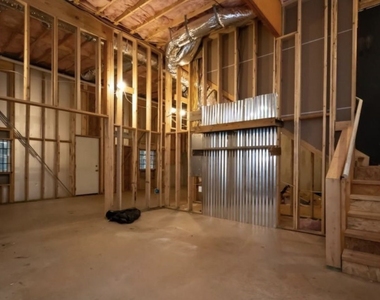 2446 Remington Drive - Photo Thumbnail 10