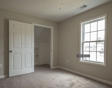 2446 Remington Drive - Photo Thumbnail 6