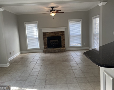 44 Vaux Way - Photo Thumbnail 14