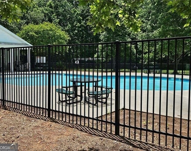 1367 Thornborough Drive - Photo Thumbnail 30