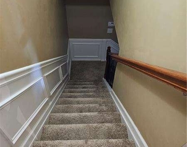 1367 Thornborough Drive - Photo Thumbnail 21