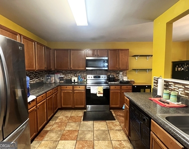 11050 Shadow Creek Terrace - Photo Thumbnail 6