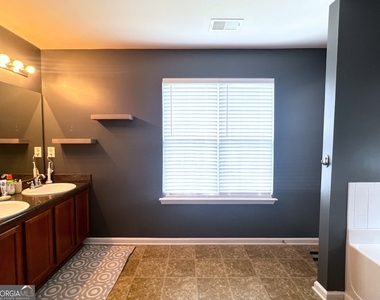 11050 Shadow Creek Terrace - Photo Thumbnail 20