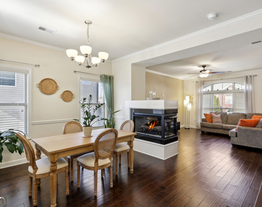 7395 Glisten Avenue - Photo Thumbnail 5