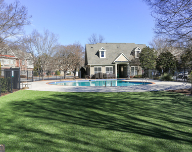 7395 Glisten Avenue - Photo Thumbnail 22