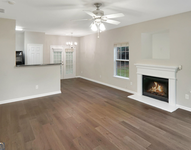 373 Brookview Drive - Photo Thumbnail 1