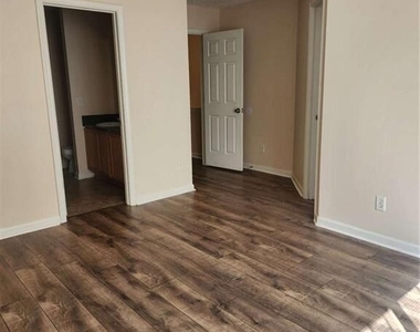 5485 Sierra Trail - Photo Thumbnail 7