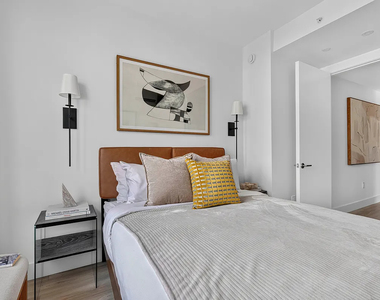 52 4th Avenue - Photo Thumbnail 8