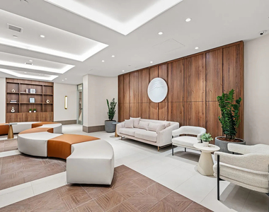 570 Fulton Street - Photo Thumbnail 14
