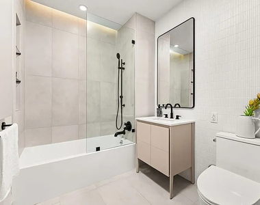 570 Fulton Street - Photo Thumbnail 7
