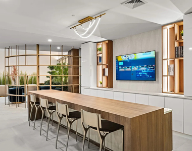 570 Fulton Street - Photo Thumbnail 10