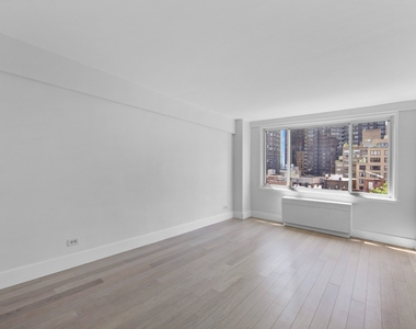 340 East 51st Street - Photo Thumbnail 2